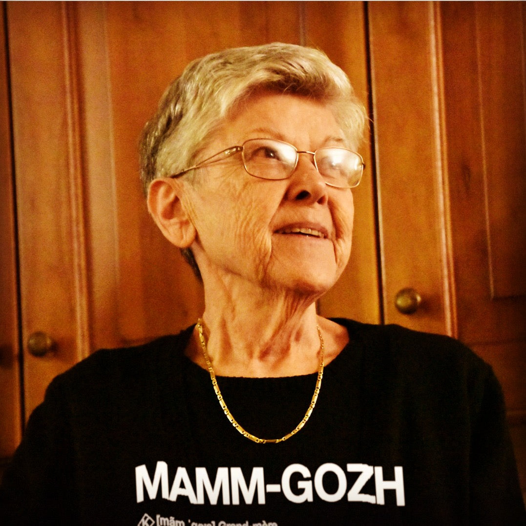 Mamm-Gozh Sweatshirt (Grand-Mère)